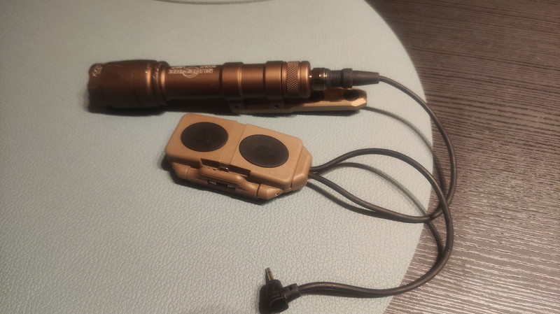 Afbeelding 1 van Flashlight Surefire M600