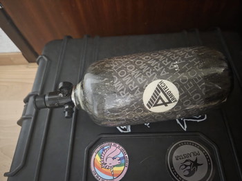 Imagen 2 de 1,5 liter carbon tank met Dye regulator