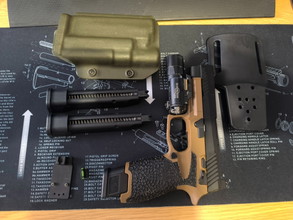 Afbeelding van VFC SIG Sauer M17 Dual Tone  Upgraded