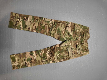 Image 3 for Pantalon camo neuf