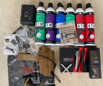 Afbeelding 5 van Glock 17 Marui full custom Zev Tech OMEN / Agency Arms