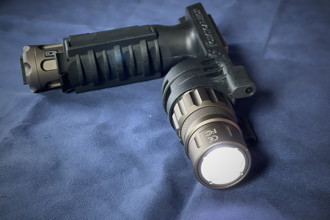 Image for M900V Tactical Flashlight - Black/Dark Earth