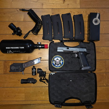 Bild 2 für Hi-Capa Tokyo Marui Art'Custom level2+ et accessoires