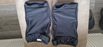 Image 2 for Virtue Breakout Knee pads L/XL