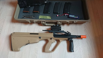 Imagen 2 de Tokyo Marui Steyr AUG