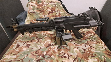 Bild für A&K M249 para met boxmag