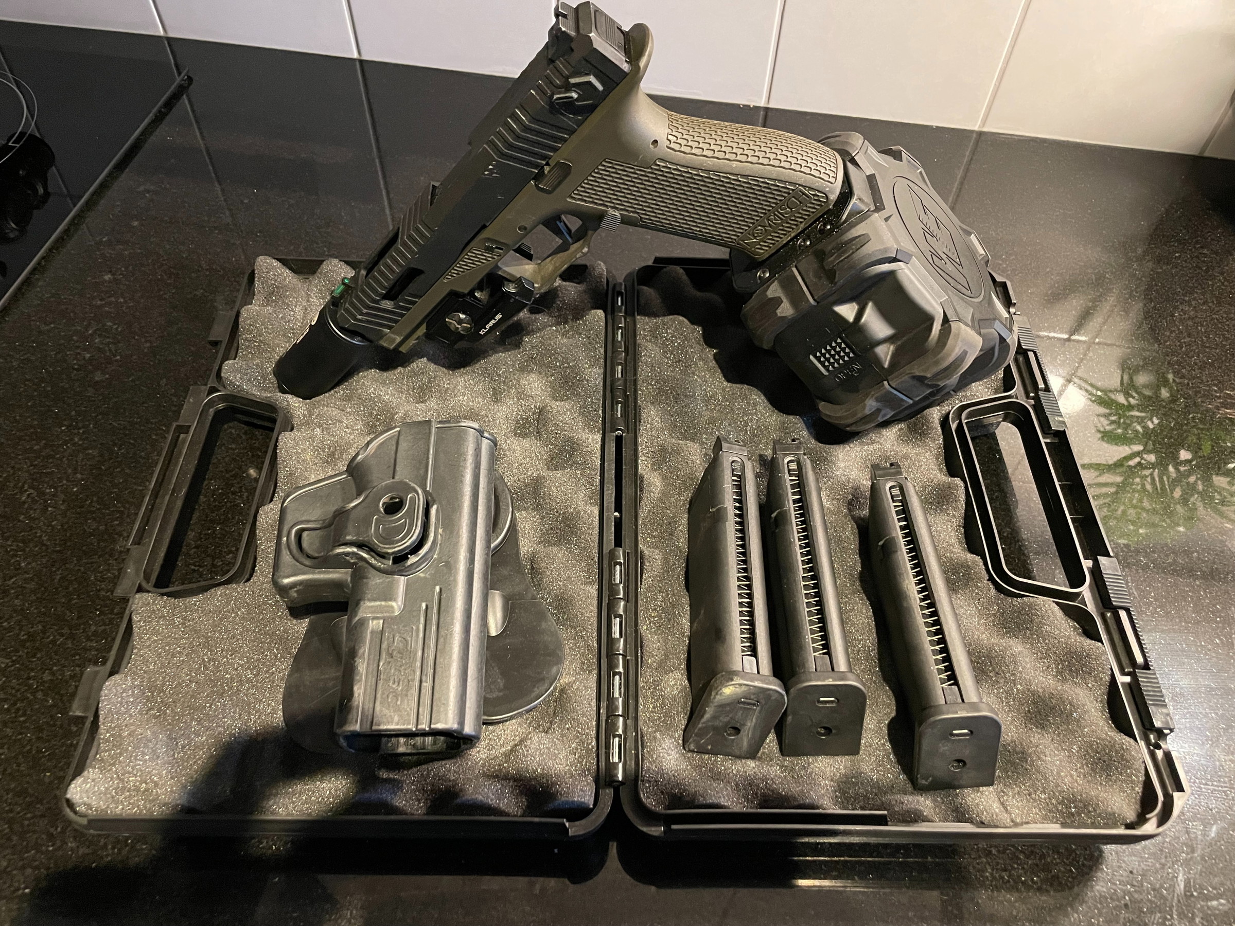 novritsch ssp-18 full kit met 4 magazijnen incl drum mag flashlight en ...