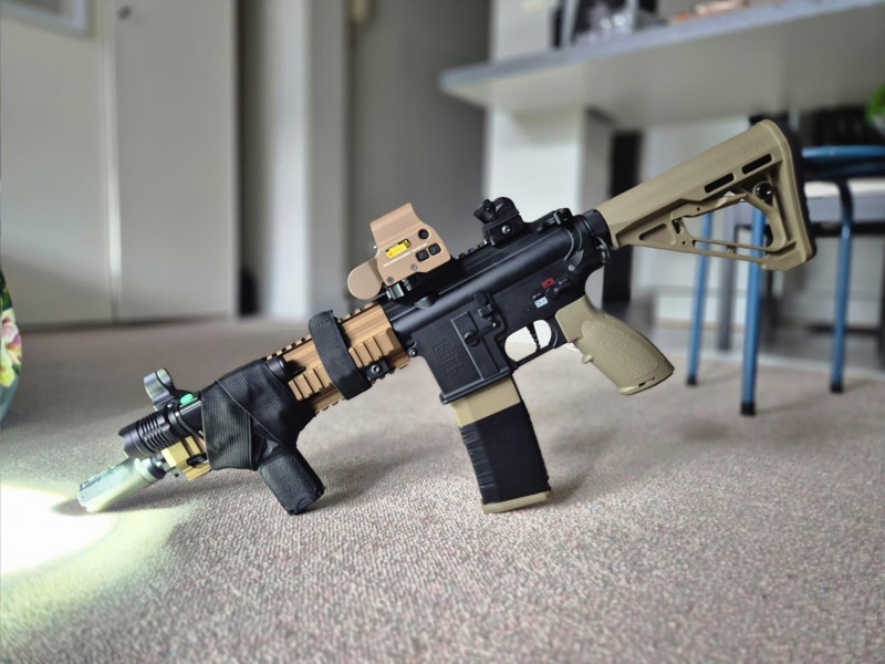 Image 1 for Specna Arms SA-PH20 PRIME + accessories and a vest