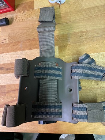 Afbeelding 3 van Amomax drop leg + hi-capa holster