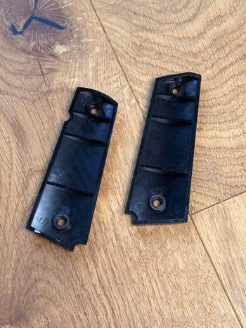 Image 2 for 1911 plastic grips