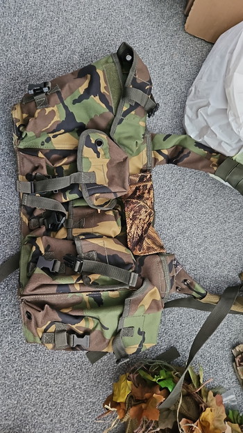 Bild 5 für North Mountain Gear leafsuit met materiaal
