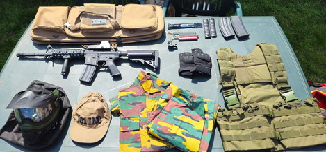Afbeelding van Airsoft materiaal en replica ( perfecte starterspakket! )