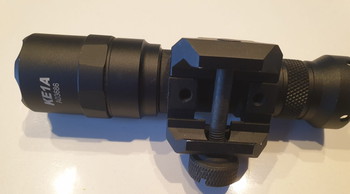 Imagen 2 de Mini Scout Light Pro van SUREFIRE