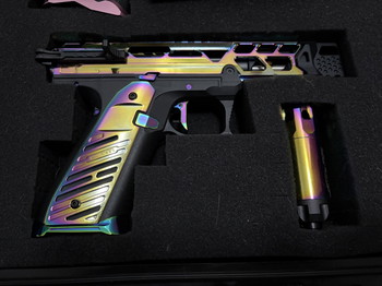Afbeelding 3 van AIRSOFT COLLECTIE. Hi Capa, AAP-01, Glock en meer.