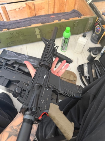 Image 4 for M4-LW96-AW customs pistool