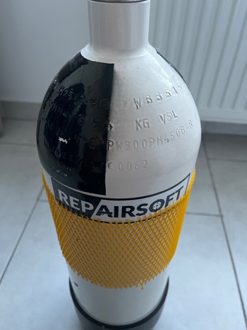 Afbeelding 2 van Duikfless 5L met vulstation bij