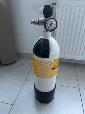 Afbeelding 3 van Duikfless 5L met vulstation bij