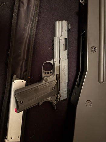 Bild 2 für L96 Sniper + GBB 1911 nieuwstaat met scope en draagtas