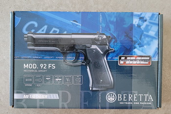 Afbeelding 2 van Airsoft Pistole mit Zubehör