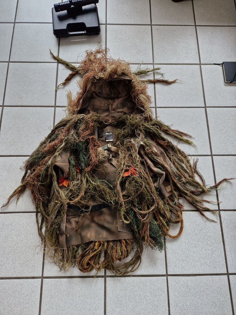 Bild 1 für Custom Arktis ghillie suit with hood