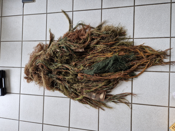 Bild 2 für Custom Arktis ghillie suit with hood