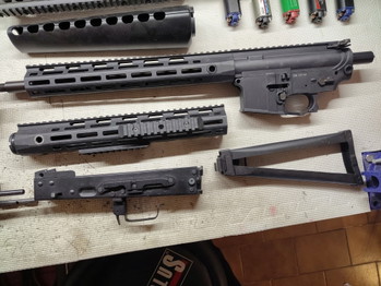 Image 6 for Opruiming airsoft externals onderdelen - Body - receivers - barrels - stocks - handguards