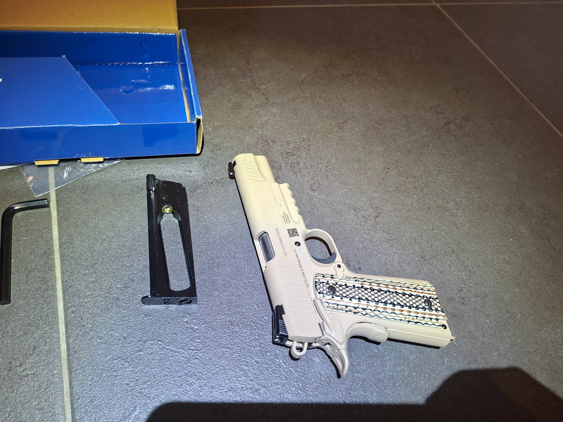 Image 1 for Cybergun colt m45a1