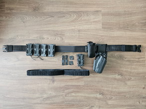 Imagen para Koppel met binnen- en buitenriem, Safariland 578 GLS QR universeel holster, 5x 9mm speed mag pouches, dump pouch