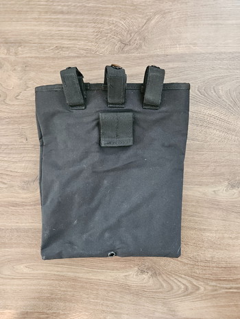 Afbeelding 4 van Koppel met binnen- en buitenriem, Safariland 578 GLS QR universeel holster, 5x 9mm speed mag pouches, dump pouch