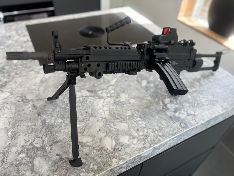 Imagen 1 de M249 