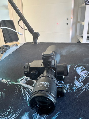 Afbeelding 4 van Nieuwe Ram tactical scope en laser 2.5-10x40