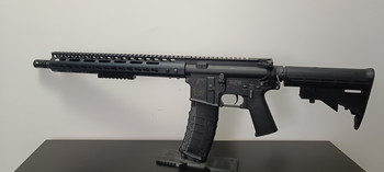 Bild 2 für Tokyo Marui MWS, 4 mags, magpul grip en custom handguard