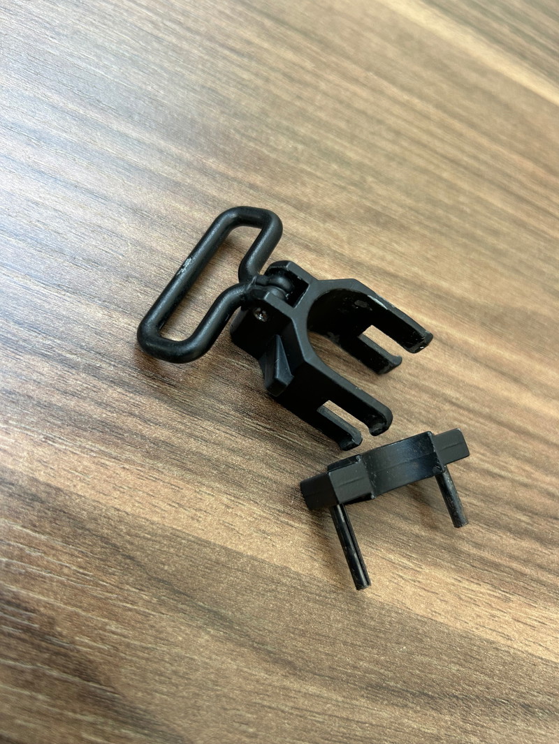 Afbeelding 1 van M4A1 front swing mount