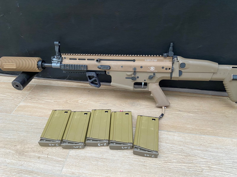 Afbeelding 1 van VFC SCAR-H redline