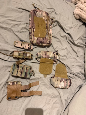 Image 2 for Verschillende pouches en oor bescherming
