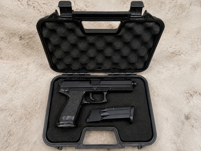 Bild für upgraded STTi MK23 hard cary case 2 mags en holster