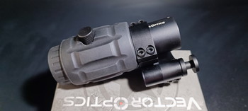 Image 2 for VectorOptics Maverick 3x26 Magnifier