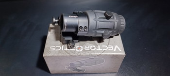 Image 3 for VectorOptics Maverick 3x26 Magnifier