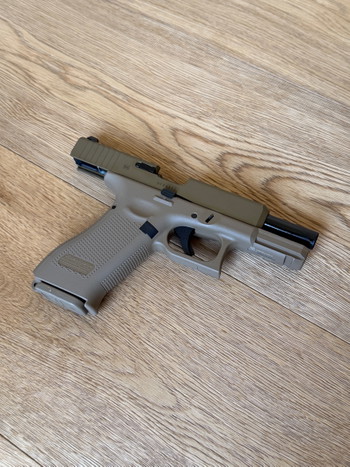 Image 2 pour Umarex Glock 19X Coyote 6mm Gas