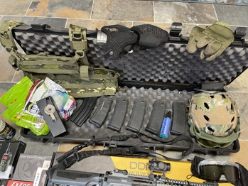 Image 4 for Complete Airsoftset ICS Daniel defense MK18/ICS challanger