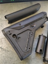 Image pour Magpul PTS UBR stock voor AEG