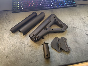 Image 3 pour Magpul PTS UBR stock voor AEG