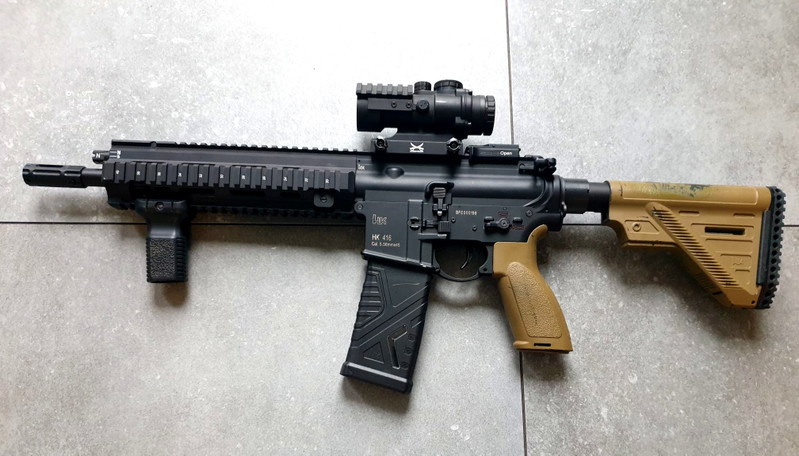 Image 1 for HK416 A5 gen 3 met red dot pirate arms