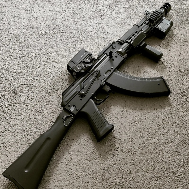 Image 1 pour Cyma AK-105 met upgrades (intern/extern)