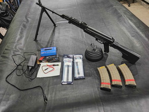 Bild für LCT RPK + drum mag, 2 batterijen en IMAX B6 Charger