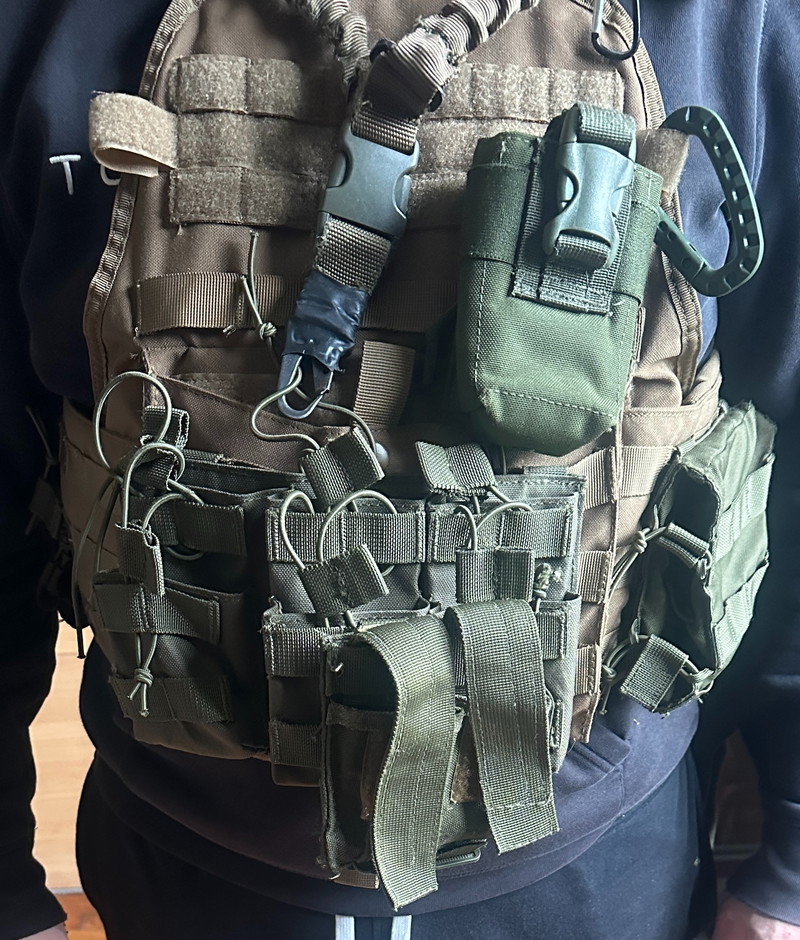 Bild 1 für Gilet tactique TAN + poches OD