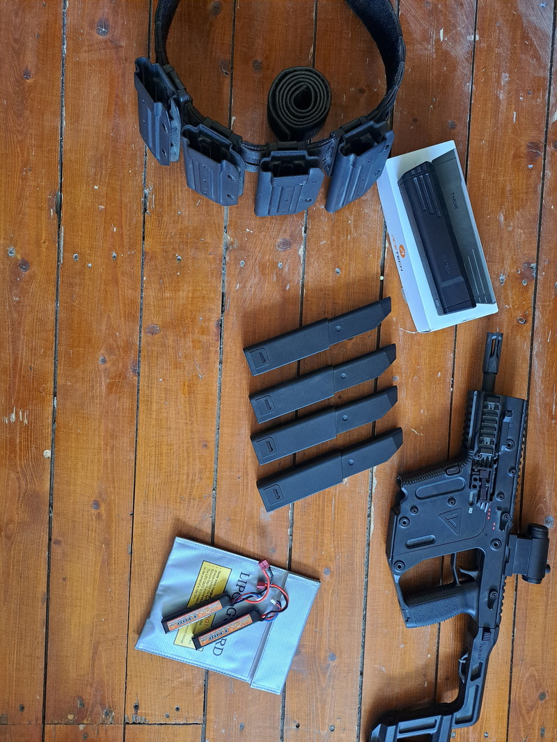 Image 1 pour Kriss Vector met accessoires