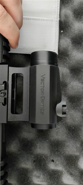 Afbeelding 4 van Vector Optics Maverick-lll 1x22 S-MIL + lens protector