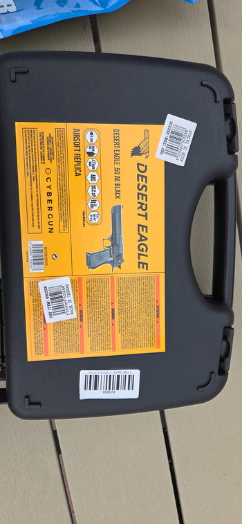 Image 4 pour Desert Eagle + holster!!