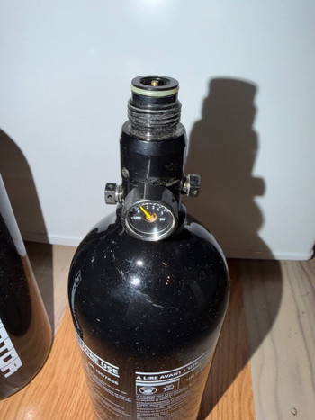 Image 2 for 2 hpa bottles